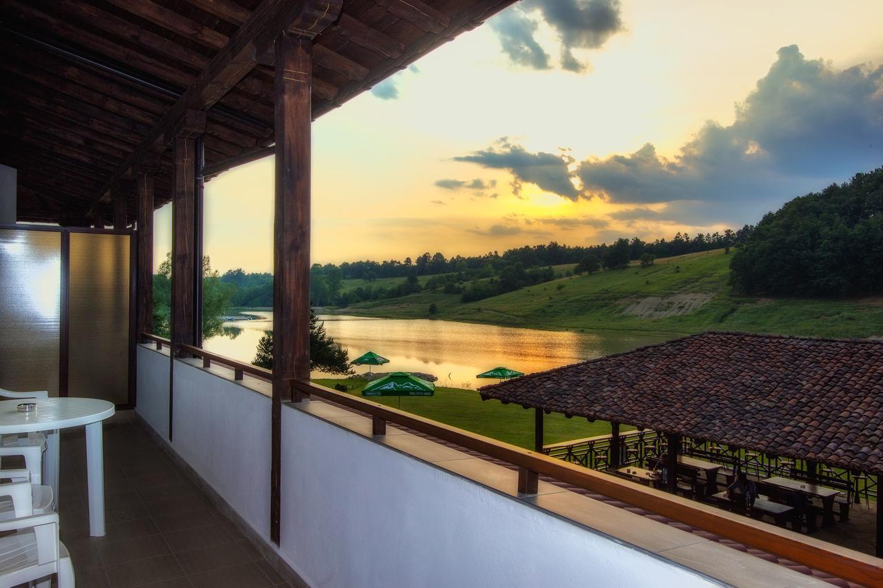 Palitsi Dam Complex Hotel Exterior photo