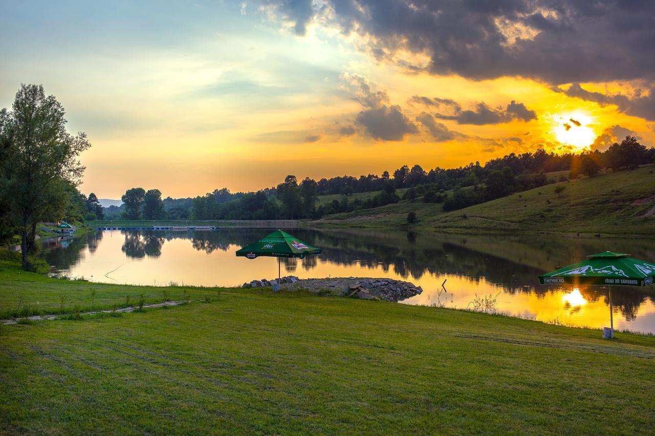 Palitsi Dam Complex Hotel Exterior photo
